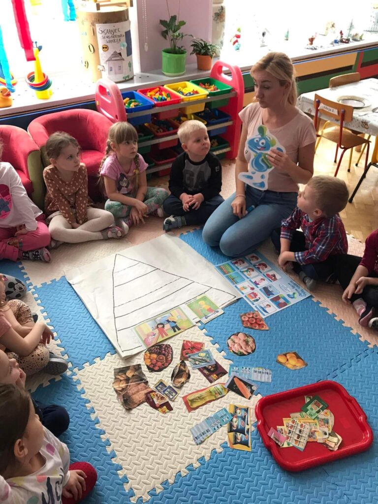 „Mamo, tato wolę wodę” w grupie Kotków