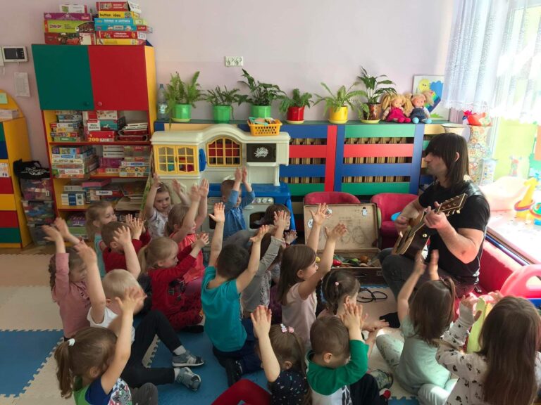 Wizyta Pana Rafała Czaplińskiego w grupie Kotków.