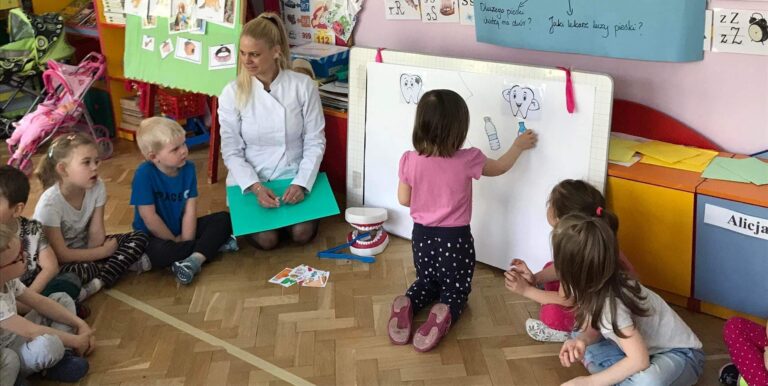 Wizyta Pani stomatolog.