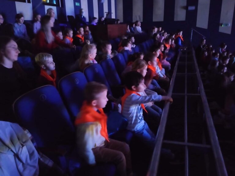 7.11.22 – „Misie” w teatrze