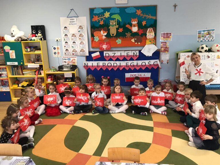Narodowe Święto Niepodległości w gr. ,,Kotki”