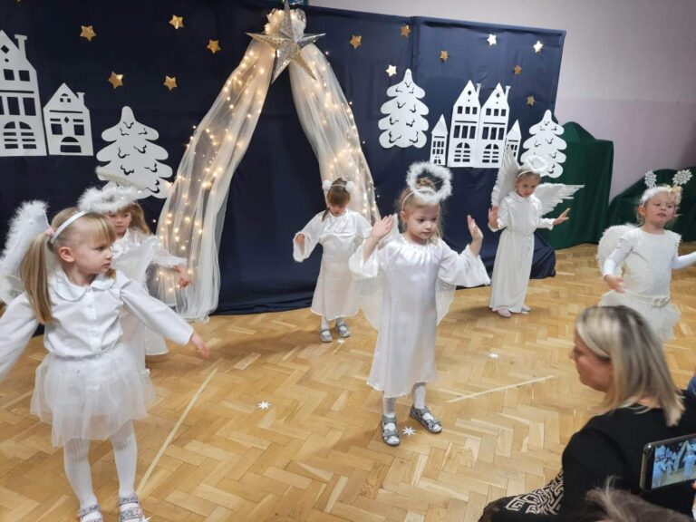 Jasełka w gr.,, Smerfy”