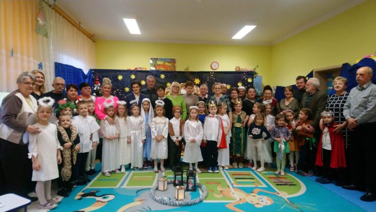 24.01.23 r. Dzień Seniora w grupie „Biedronek”♥️