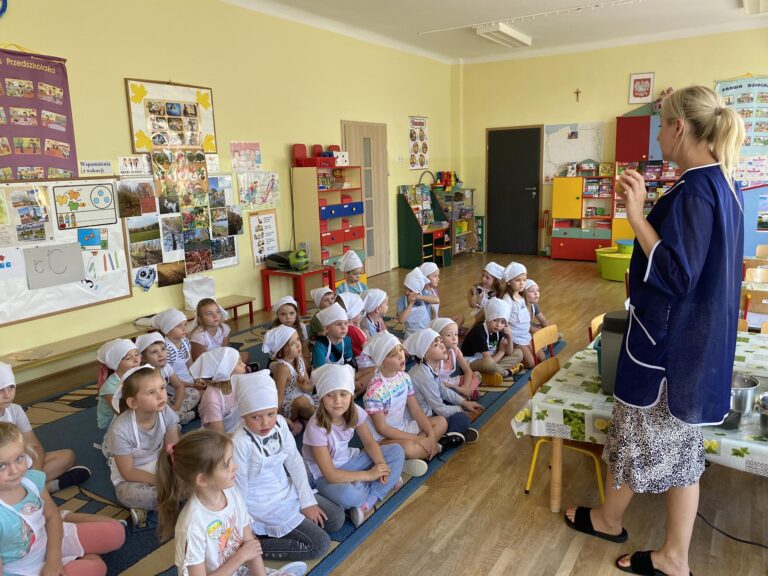 Dzień Jabłka w grupie Kotki🍎🍏