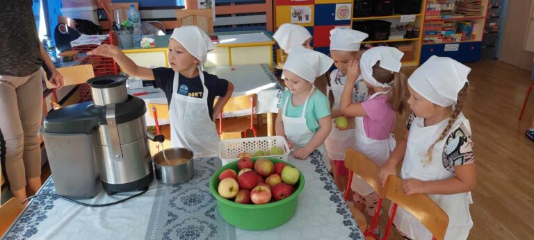 „Żabkowy sok jabłkowy”