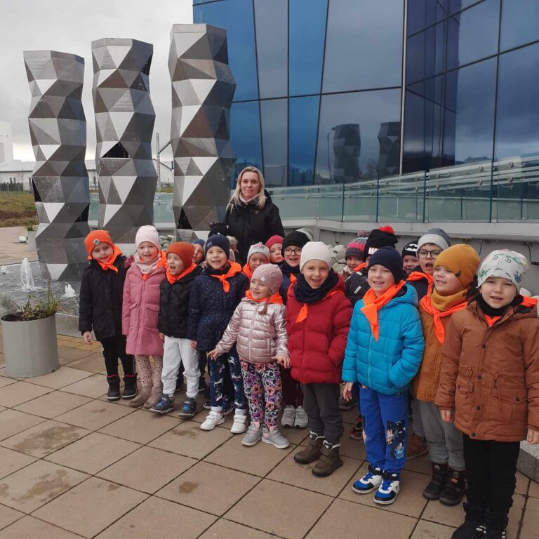 Wycieczka ,,Smerfów” do Tężni Solankowej w Parku Wodnym w Siedlcach