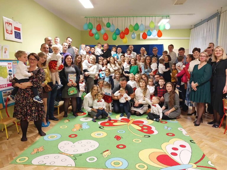 „BIEDRONKI” PASOWANE NA PRZEDSZKOLAKA