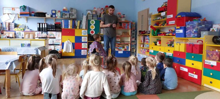 „Spotkanie”ŻABEK”z Fryzjerem”