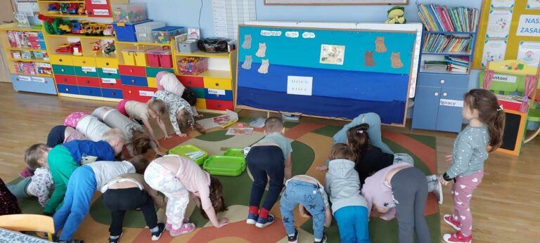 „Dzień Kota w grupie Żabki”