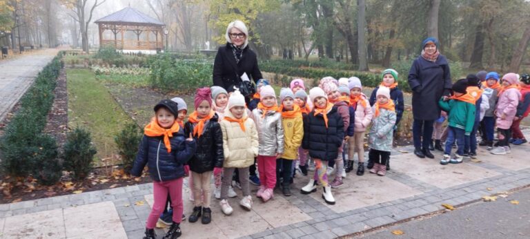 „Jesienny spacer gr.IV i gr.V”