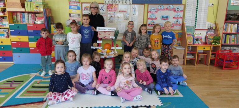 „Kolorowo i bardzo zdrowo w gr.”Żabki”.