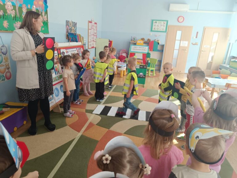 Bezpieczeństwo na drodze w grupie III „Pszczółki”