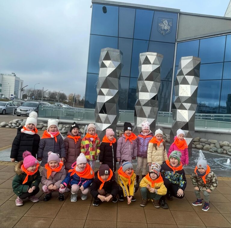 15.11.2024 r. – Wycieczka „Żabek” do tężni solankowej w Parku Wodnym 🏊🏻‍♂️🏊🏻‍♀️