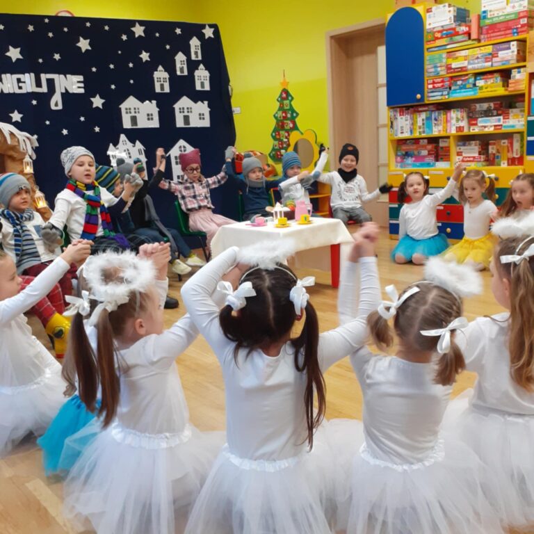 „Spotkanie wigilijne w gr.IV ŻABKI”