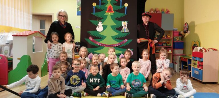 Teatr w przedszkolu 🎭🎄