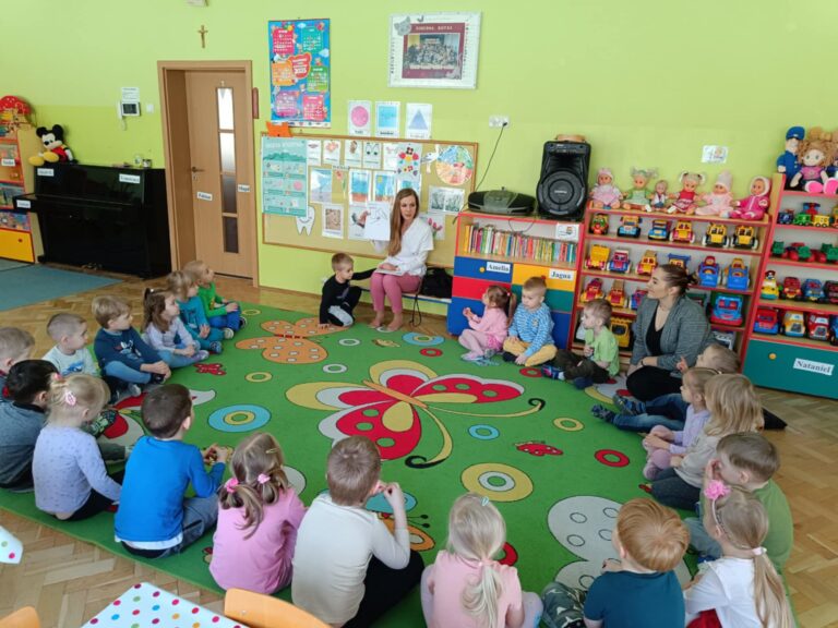 Wizyta stomatologa w grupie „Kotki”