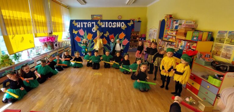 „Dzień Teatru w gr. IV”.