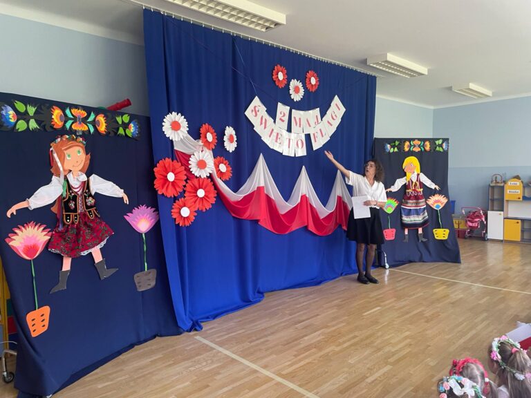 „Na_ludową_nutę_–_Dzień Flagi w Przedszkolu nr 22 w Siedlcach”