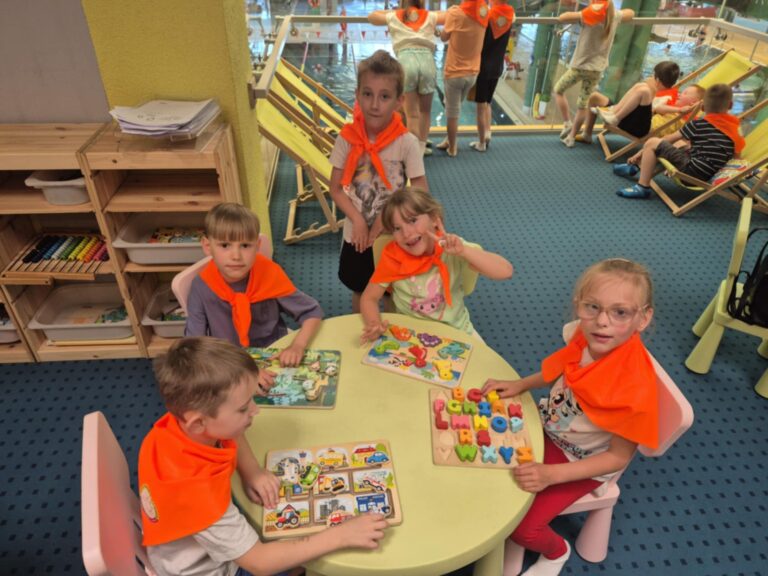 Wycieczka „Smerfów” do tężni solankowej dn. 16.06.2025r.