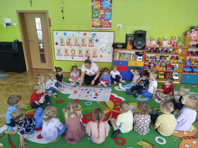 Dzień Kropki w grupie ,,Smerfy”