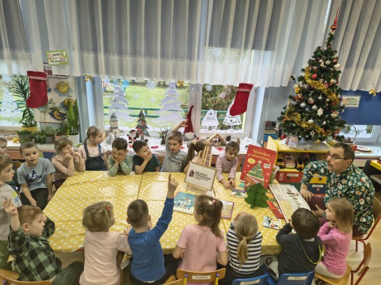 Literacki poranek u „Biedronek”.