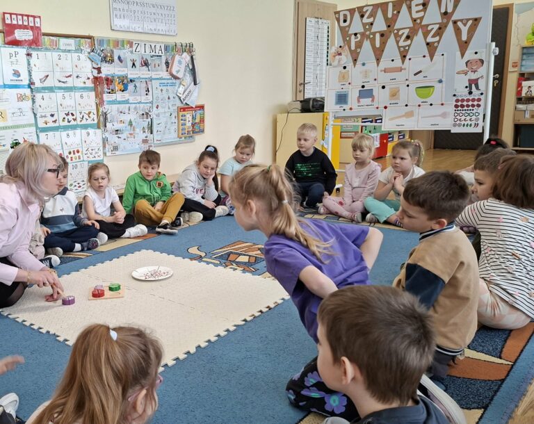 Dzień Pizzy w gr. Żabki