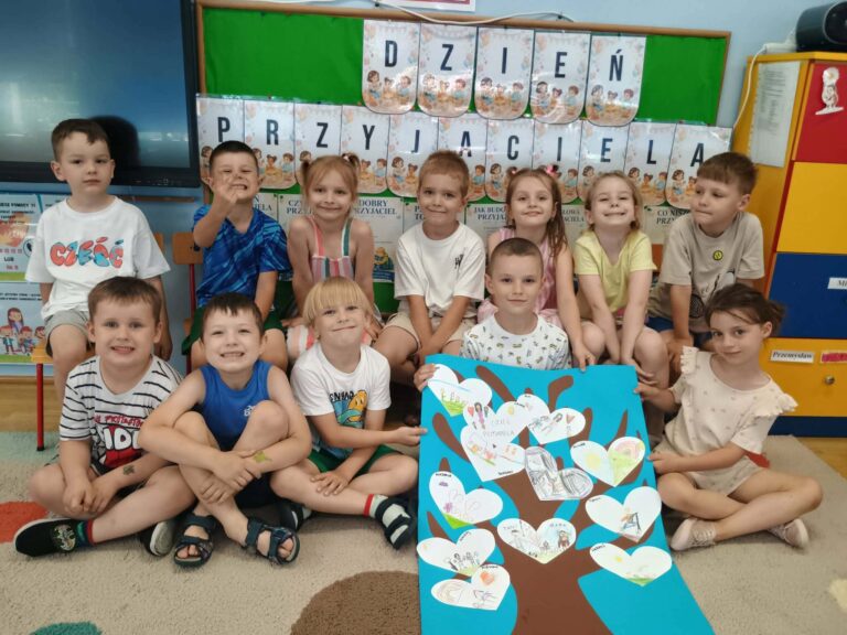 Dzień Przyjaciela w grupie III „Biedronki”